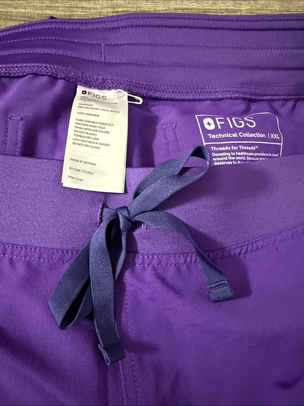 NWOT FIGS Livingston Basic Scrub Pants XXL Digital Grape